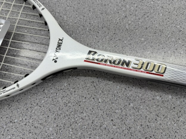 まだ現役で使われているとは。ヨネックス・ボロン300